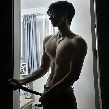 Profile image of Ethan