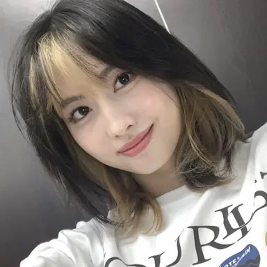 Profile image of Momo