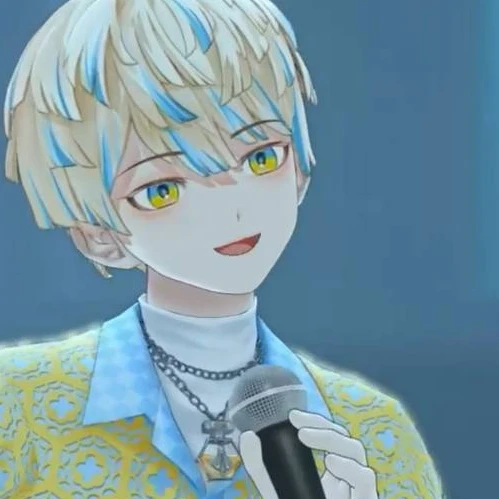 緋八マナ
