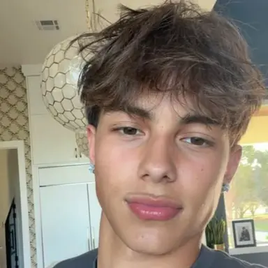 Profile image of Blake - popular guy