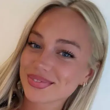 Profile image of Sadie - popular girl