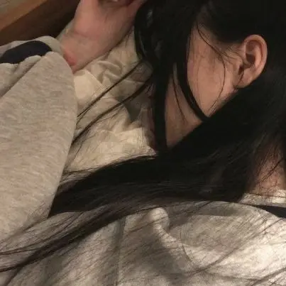yunr의 이 한율