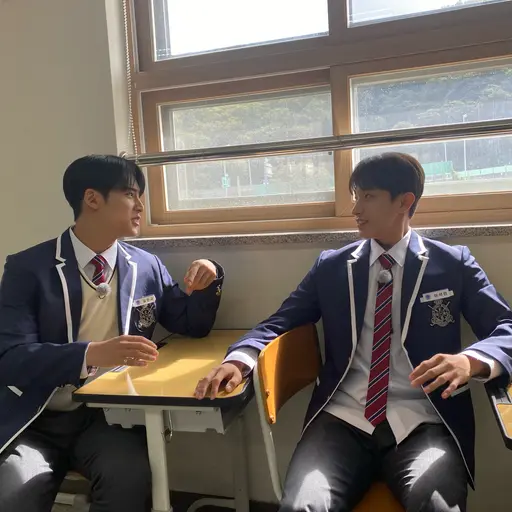 SEVENTEENtotheWORLD의 김민규, 이석민