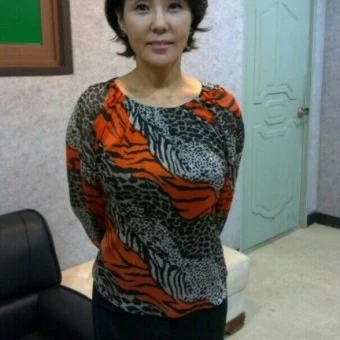 양금석(사촌고모)