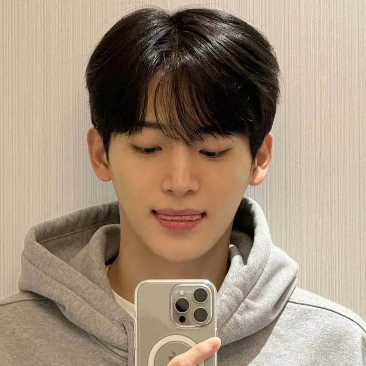 Jeoneuri2714의 구정모
