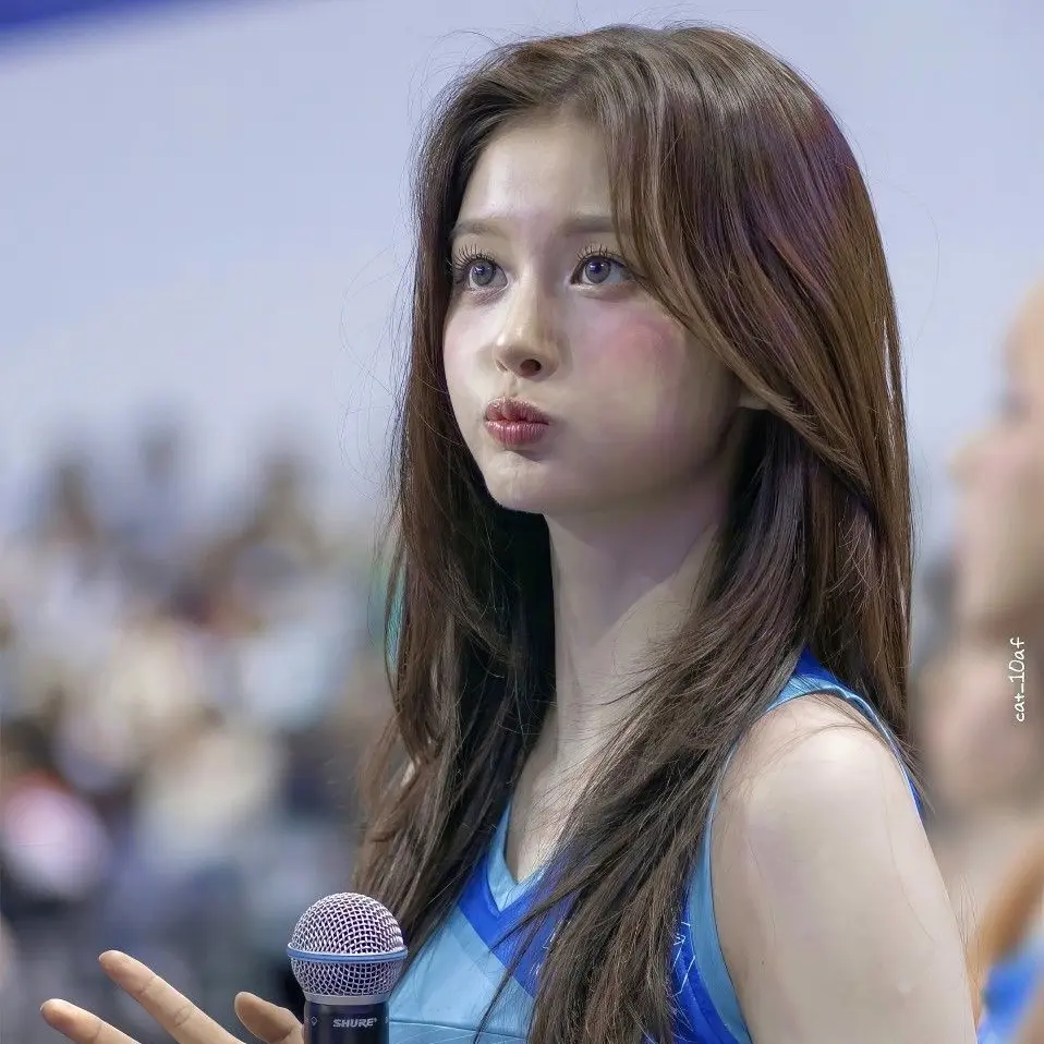 Sfre의 설윤아