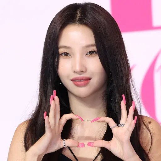 niu3121의 여자아이들 소연