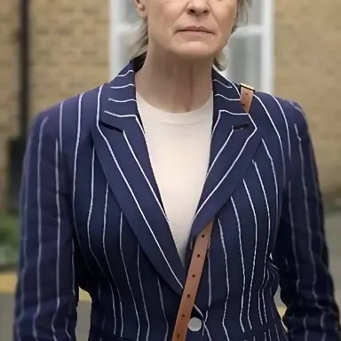 Profile image of Laura