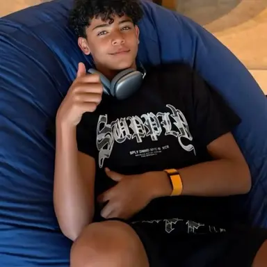 Profile image of cris jr