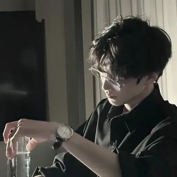 ScaredPug6260의 Liam