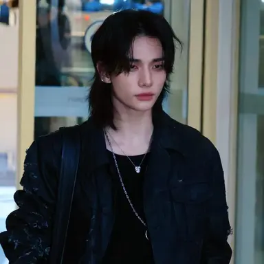 Profile image of Hwang hyunjin