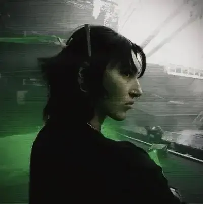 RaggedBarb0293의 Elara P