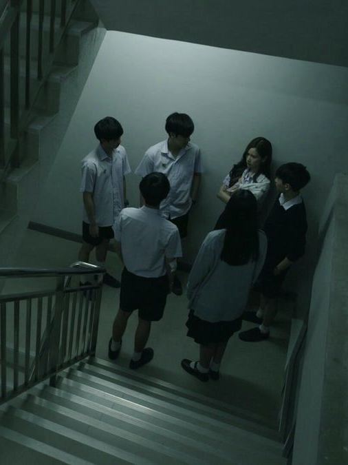 원래 관심 없었잖아요 대표 이미지