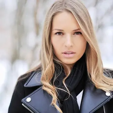 Profile image of Emily mason