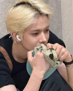 Profile image of EVAN LEE