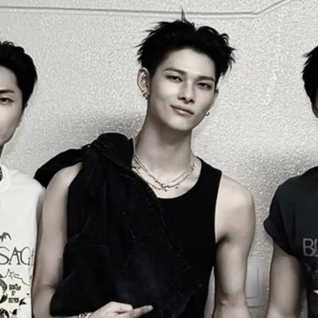 QuaintSnail8956의 Enemies to lovers