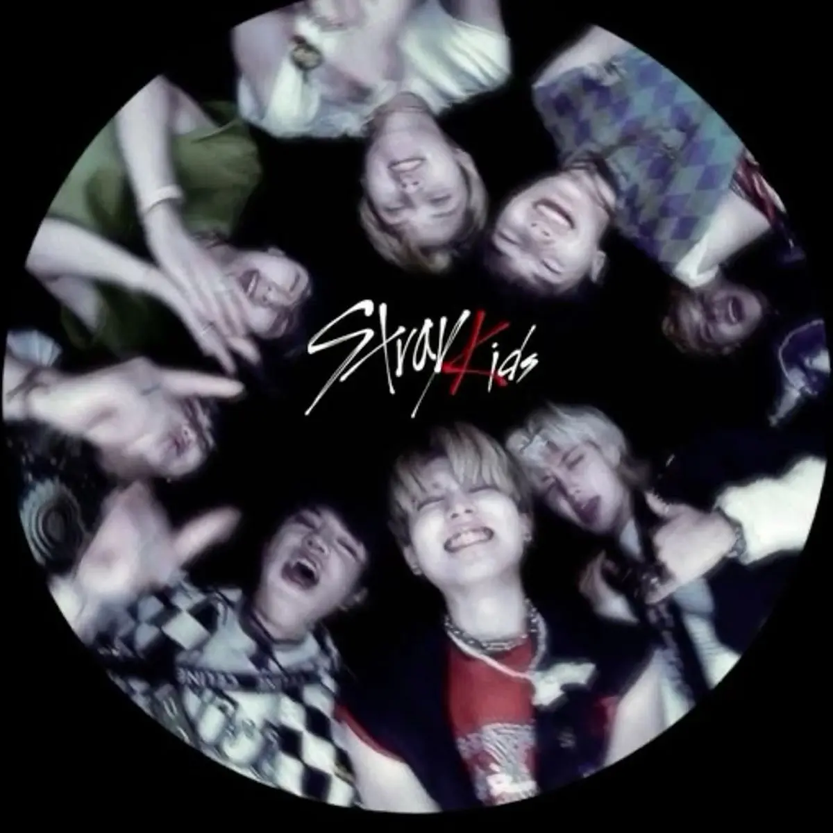HotTopicRoyalty의 Stray kids