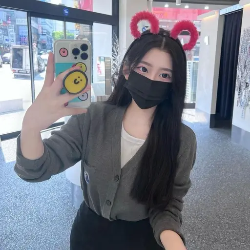 MildGlue9286의 배경민