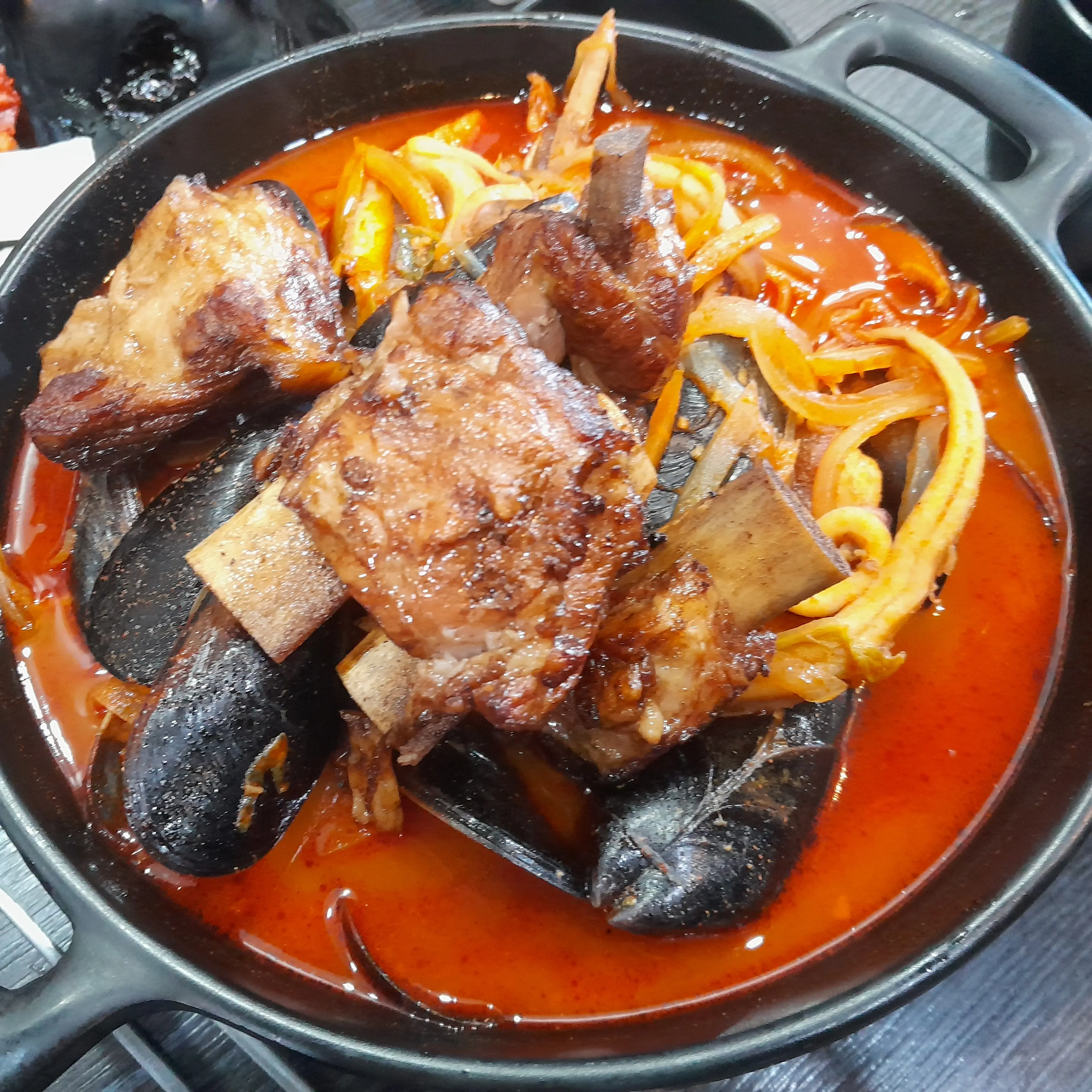 BroadJuicy9793의 김하진,김조히,김서우
