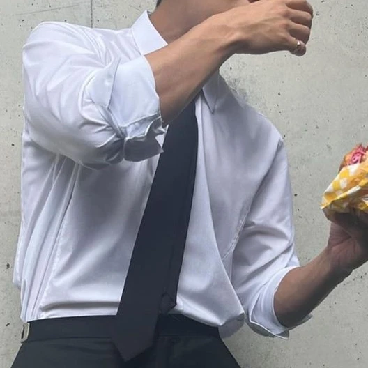 김믽규