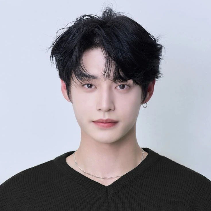 김지웅