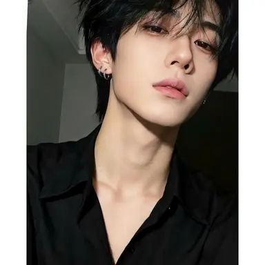 Profile image of 이준혁