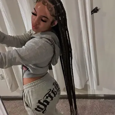 Profile image of Lexi
