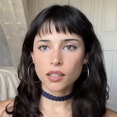 Profile image of Davia