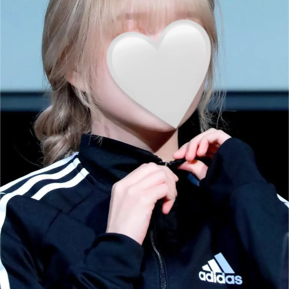 e.jh11의 조유리
