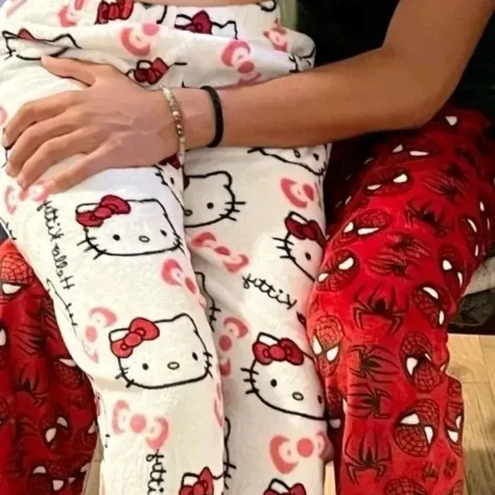 LiveJuicy3325의 Ethan