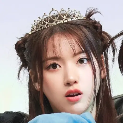 NSWER_NMIXX의 김지우