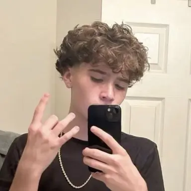 Profile image of Jionni