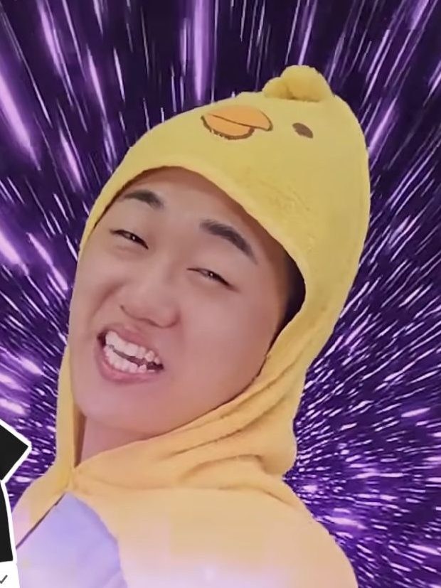 귀신이 보이는 사람 대표 이미지