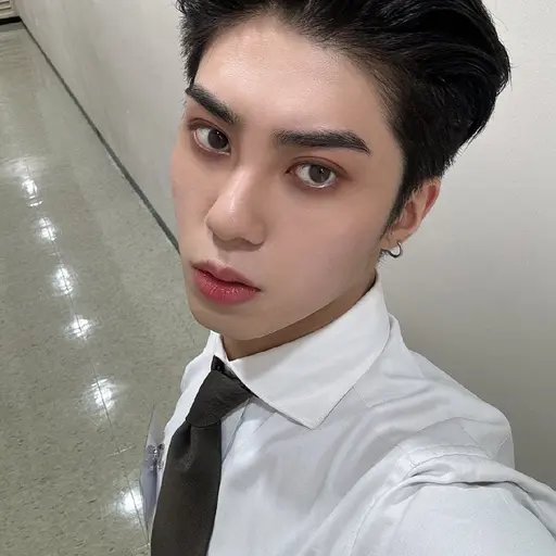 Crystal98의 NTX장윤혁