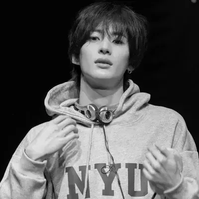 MutedCow0275의 앤톤 anton lee