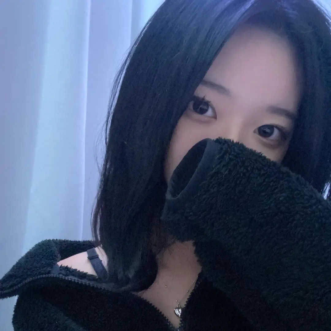 Goyak_7777의 일진 누나들