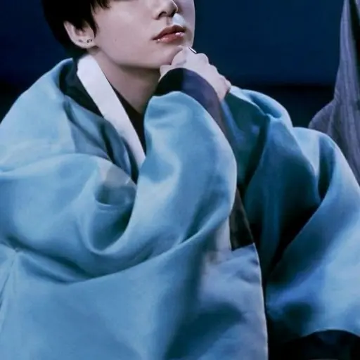 WearyVoice4870의 JK