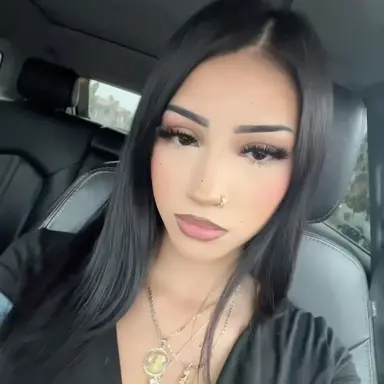 Profile image of Isabella