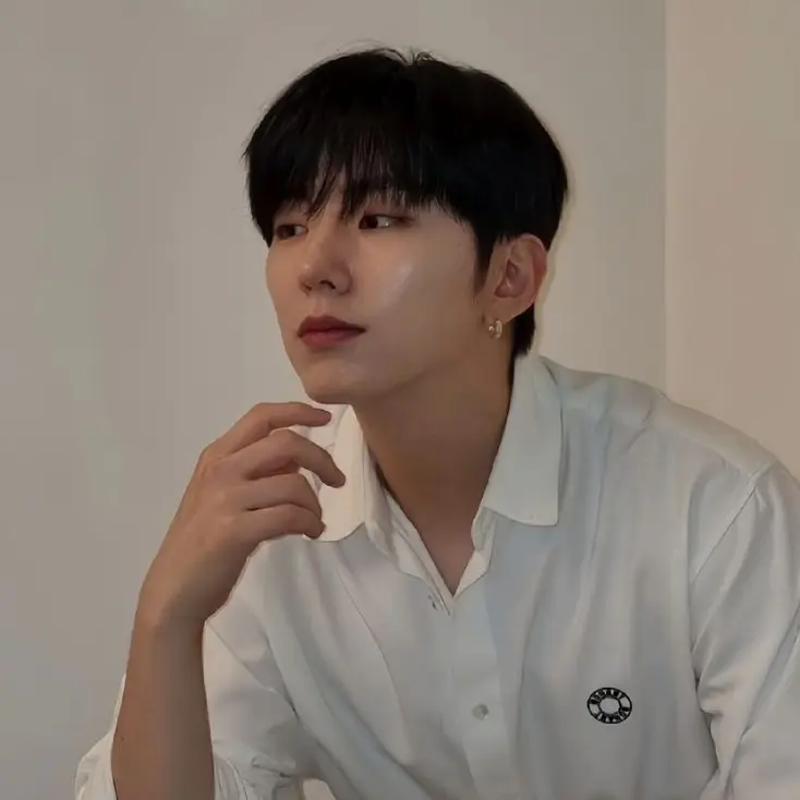 SquarePatio5888의 유기현