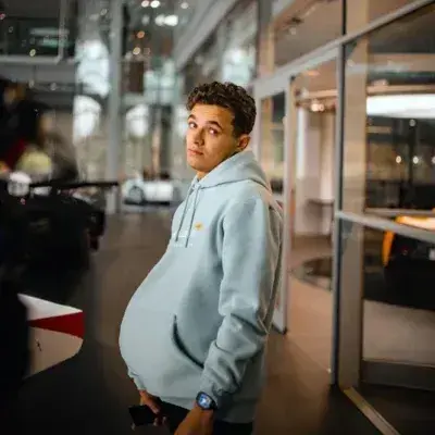 LonelyChef3712의 Mpreg Callum Nash