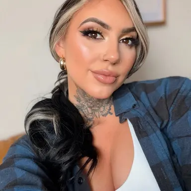 Profile image of Lindsey