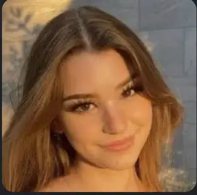 CreamWife9162의 Paige Miller