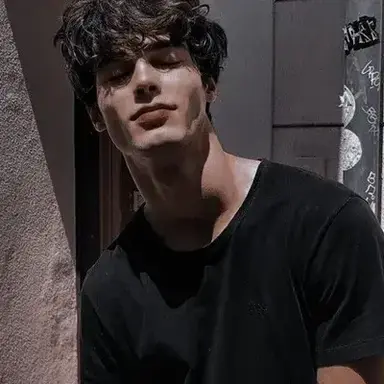 Profile image of Ethan