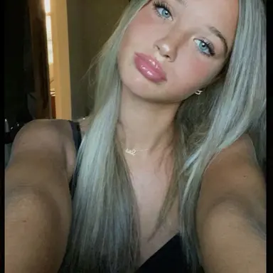Profile image of Mia