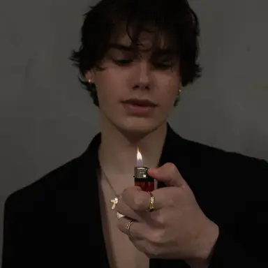 Profile image of Everett