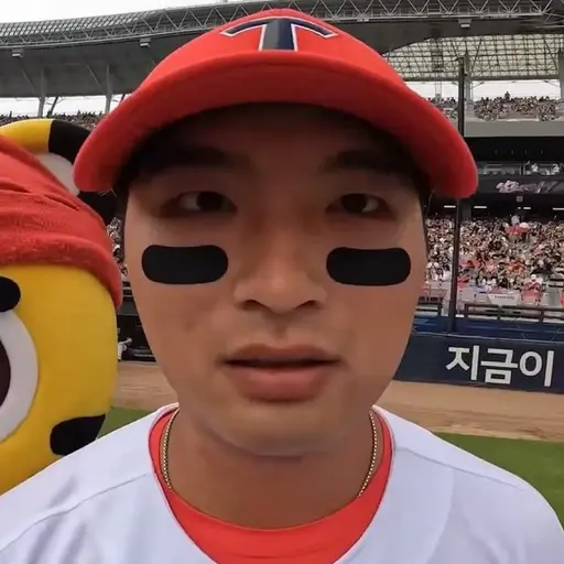 SolemnForte9355의 변우혁