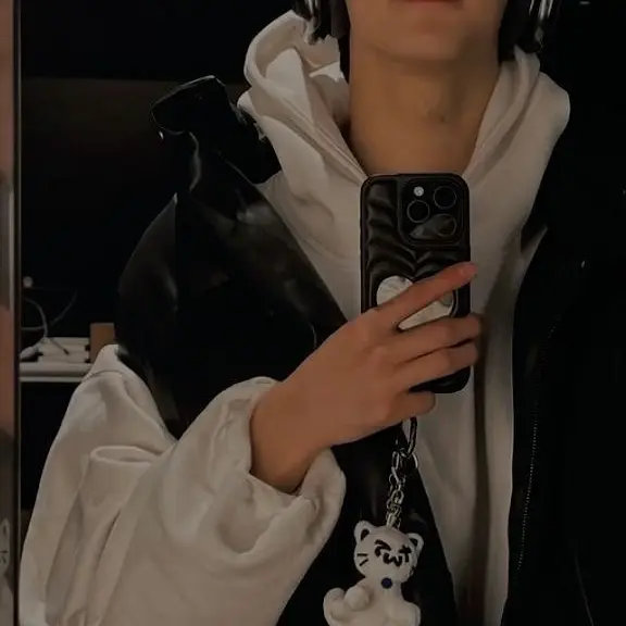 S_.s의 김도훈