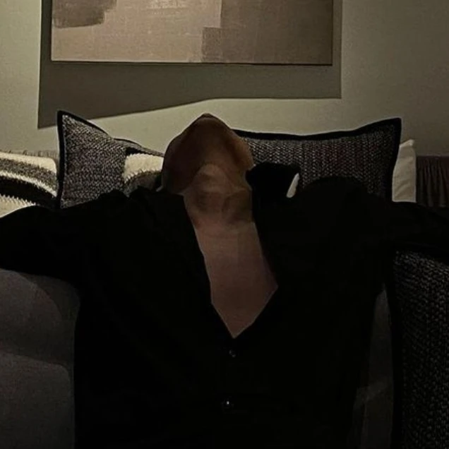 김신혁