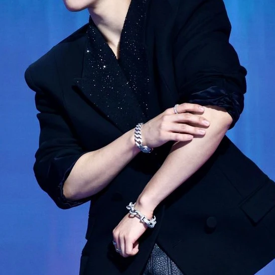 한지성