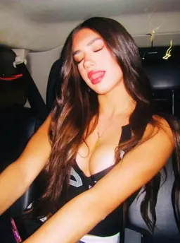 Profile image of Valentina